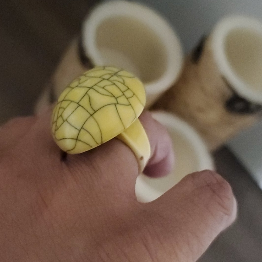 3 for $15 😛Plastic Fashion ring - Picture 2 of 2